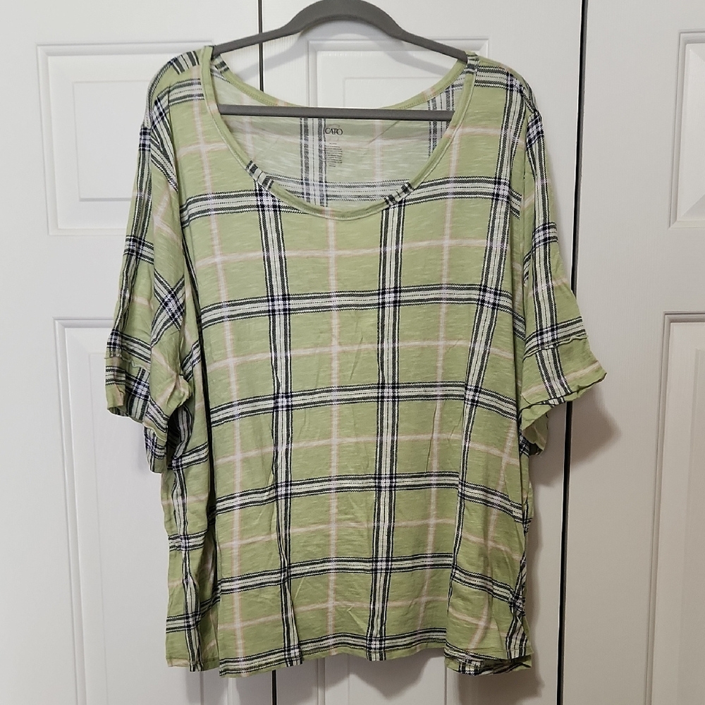 Cato Green Boxy Blouse with Relaxed Fit